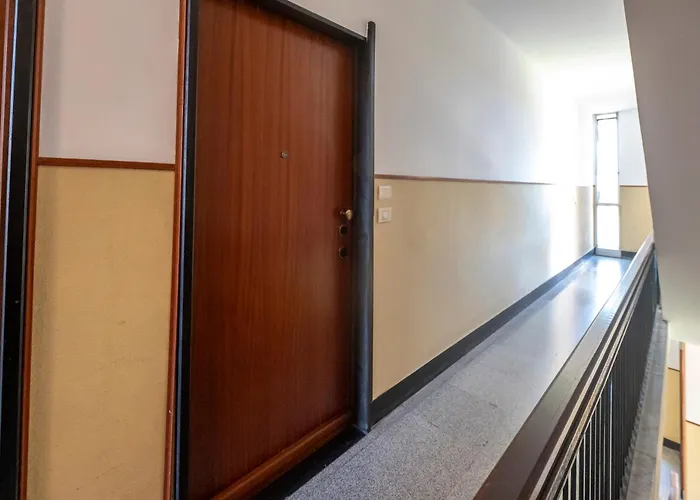 341 - Mavi Al Mare, A Due Passi Dalla Di